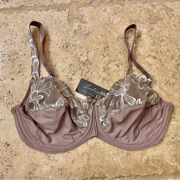 Juliette 32DDD bra - Picture 2 of 8